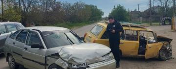  Внаслідок зіткнення двох автомобілів на Одещині постраждало 6-місячне немовля і двоє дорослих